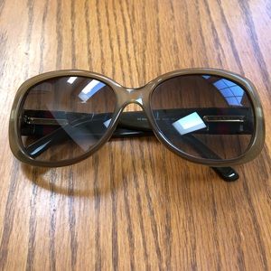Women’s Gucci Sunglasses